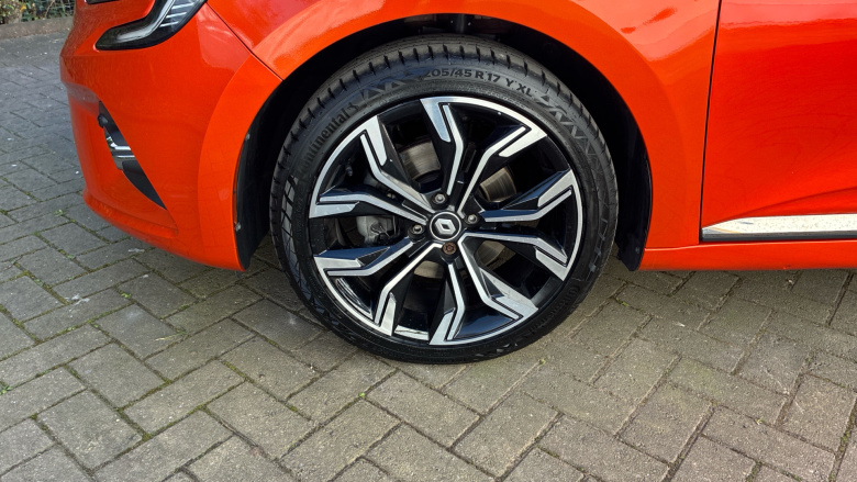 Renault Clio 1.6 E-TECH full hybrid 145 Techno 5dr Auto Hybrid Hatchback